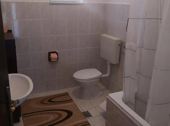 Dada Lägenhet Podaca